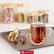 نیم لیوان استاتیک