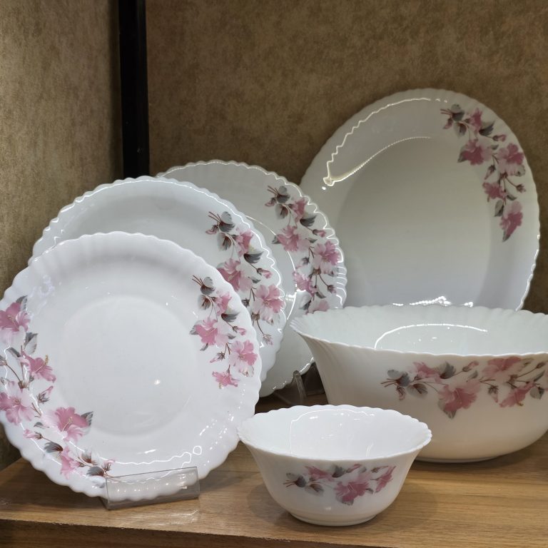 سرویس 26 پارچه کنگره گلدار سارینا صورتی برند گلدن اپال